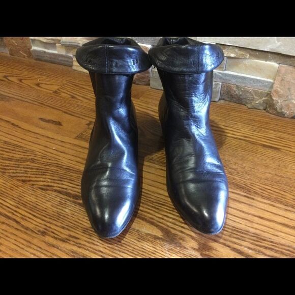 FENDI Leather Boots - Picture 3 of 7